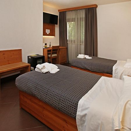 Chalet Allemand Oulx Exteriör bild