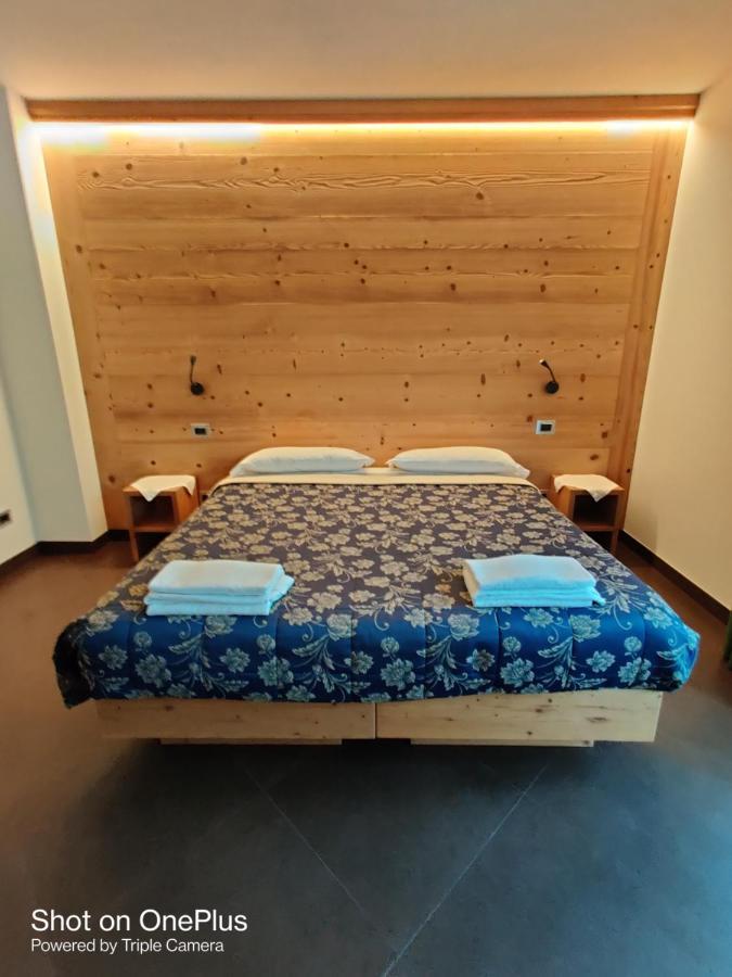 Chalet Allemand Oulx Exteriör bild
